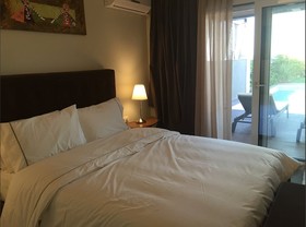 Sunny Villas Resort & Spa