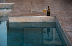 Sunny Villas Resort & Spa