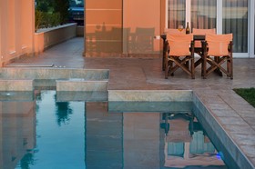 Sunny Villas Resort & Spa