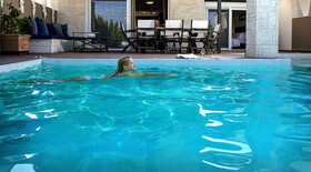 Sunny Villas Resort & Spa