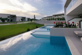 Ammoa Luxury Hotel & Spa Resort