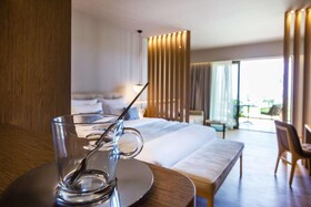 Ammoa Luxury Hotel & Spa Resort