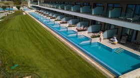Ammoa Luxury Hotel & Spa Resort