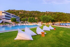 Ammoa Luxury Hotel & Spa Resort