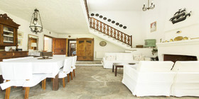 Greenlea Beachfront Villa Spathies