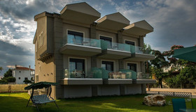 Grey House Apartments