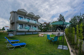 Grey House Apartments