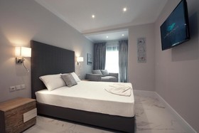 La Mer Apartments