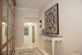 La Mer Apartments