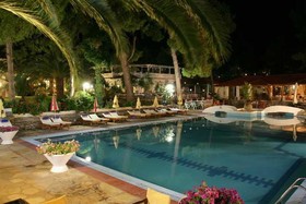 Porfi Beach Hotel