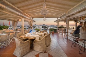 Assano Sea Front Luxury