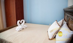 Greek Pride Hotel & Apartments