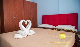 Greek Pride Hotel & Apartments