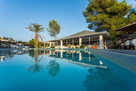 Coral Blue Beach Hotel