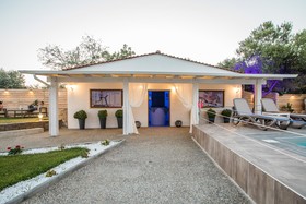 Coral Blue Beach Hotel