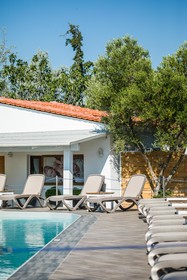 Coral Blue Beach Hotel