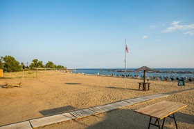Coral Blue Beach Hotel