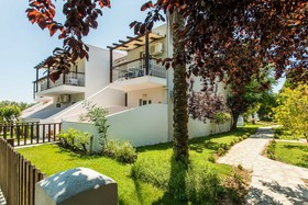 Coral Blue Beach Hotel