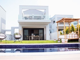 Soleado Luxury Villas