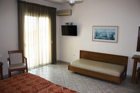 Hotel Cariatis