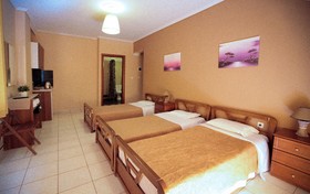 Hotel Epavli