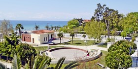 Hotel Epavli