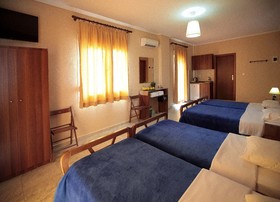 Hotel Epavli