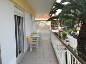 Iris Hotel
