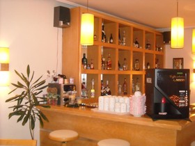 Iris Hotel
