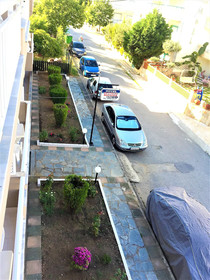 Brother's House