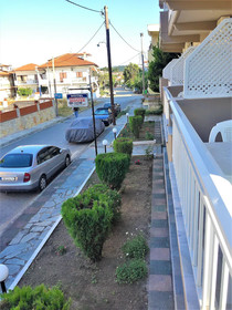 Brother's House