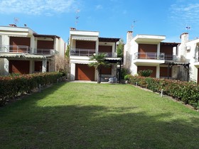 Angelikis Holiday House