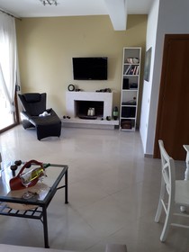 Angelikis Holiday House