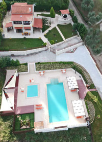 Aracelia Casas De Verano