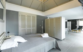 Villa Azzuro by JJ Hospitality