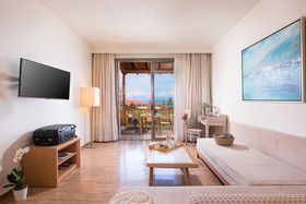 Kassandra Palace Seaside Resort