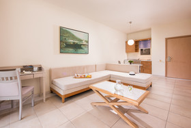 Kassandra Palace Seaside Resort