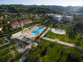 Kassandra Palace Seaside Resort