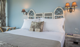 Mirabilia Boutique Hotel