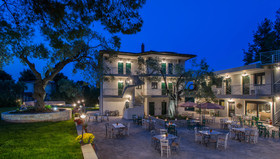 Mirabilia Boutique Hotel