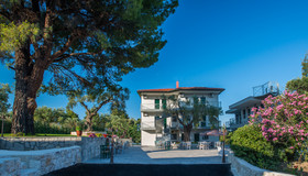 Mirabilia Boutique Hotel