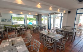 Golden Beach Hotel