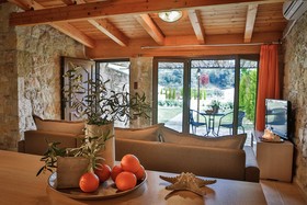 Stigmes Villas & Suites