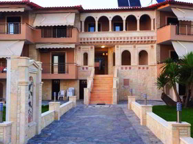 Paradisos Apartments