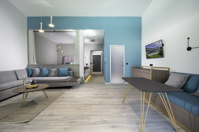 Lagomandra Beach Hotel