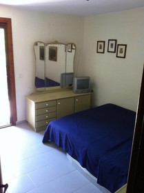 Agrelia House