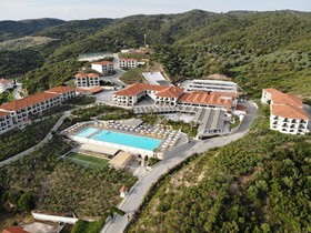 Akrathos Beach Hotel