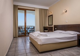 Akti Ouranoupoli Beach Resort