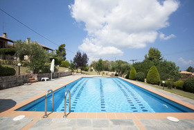 Bizmut Garden House