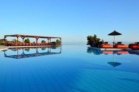 Alia Palace Luxury Resort Hotel & Villas